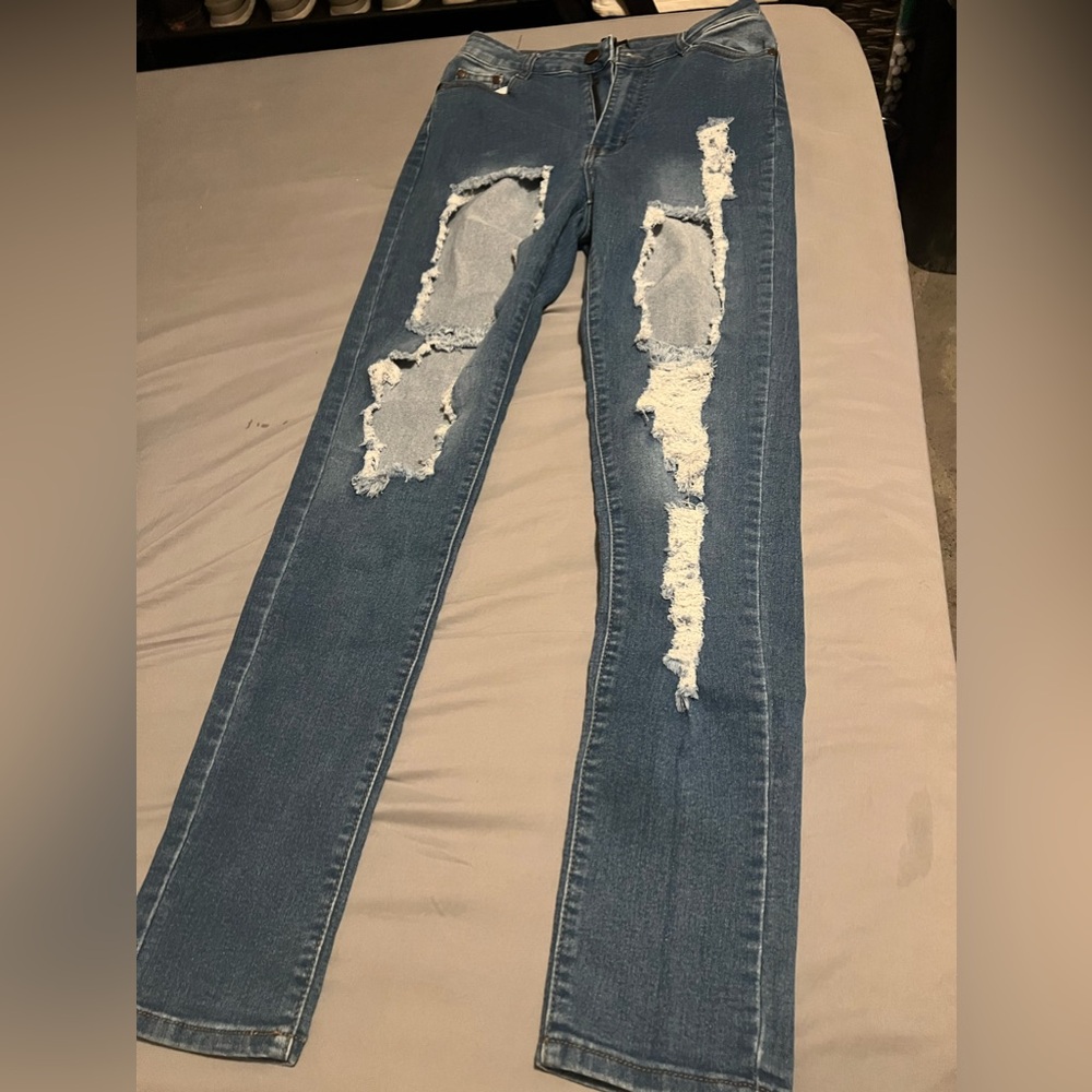 Ripped jeans